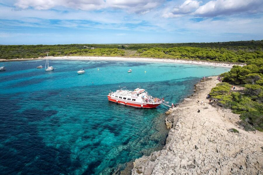 Menorca: Full-Day Boat Tour with Paella Lunch - Cala en Turqueta: two hours at one of Menorca’s classic coves