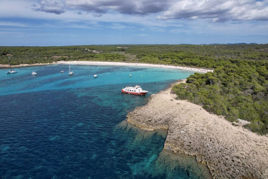 Menorca: Full-Day Boat Tour with Paella Lunch - Paella lunch with a practical warning