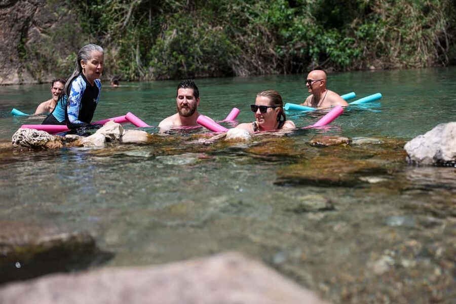 Montanejos Thermal Springs and Waterfall, food included - Key points at a glance