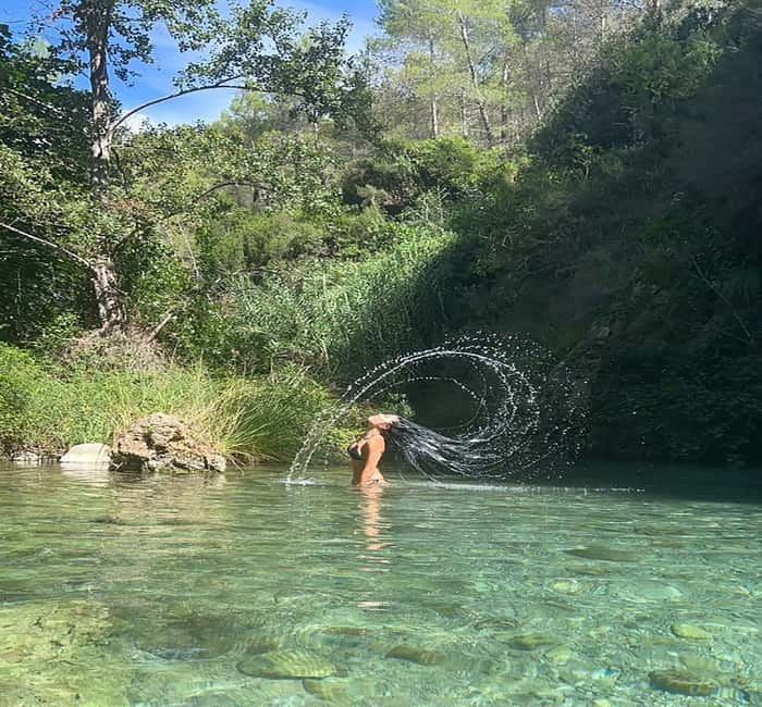Montanejos Thermal Springs and Waterfall, food included - Salto de la Novia and the first swim