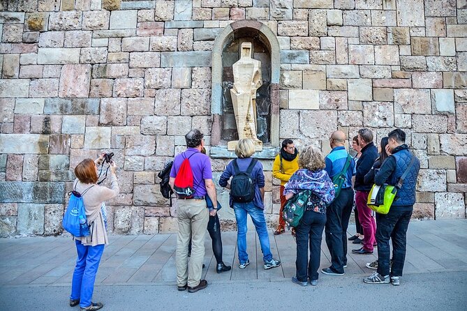 Montserrat Afternoon Tour & Black Madonna Priority Access - Inside Abadia de Montserrat and the Basilica