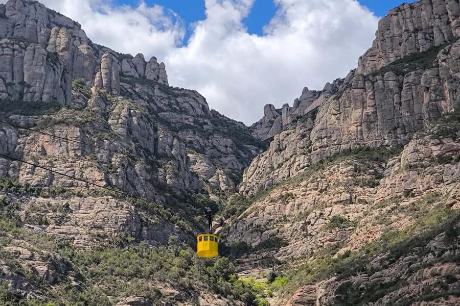 Montserrat Small Group Tour with Train and Cable Car - Key points at a glance