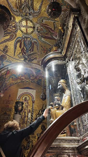 Montserrat Small Group Tour with Train and Cable Car - The 55-minute train from Barcelona