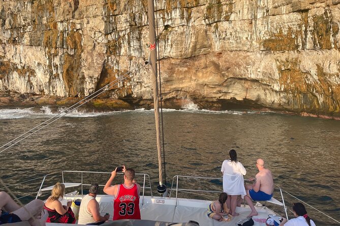 Morning cruise - Cruising west along Gran Canaria’s coast