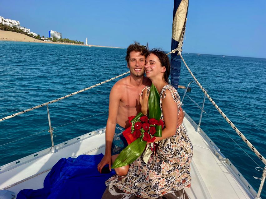 Morro Jable: Sailing Boat Excursion with Food and Drinks - Dolphins, whales, and the honest wildlife expectation