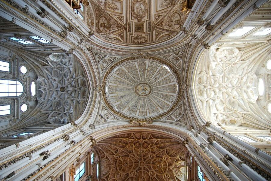 Mosque-Cathedral of Córdoba Guided Tour with Tickets - Why the Mosque-Cathedral deserves a guided visit