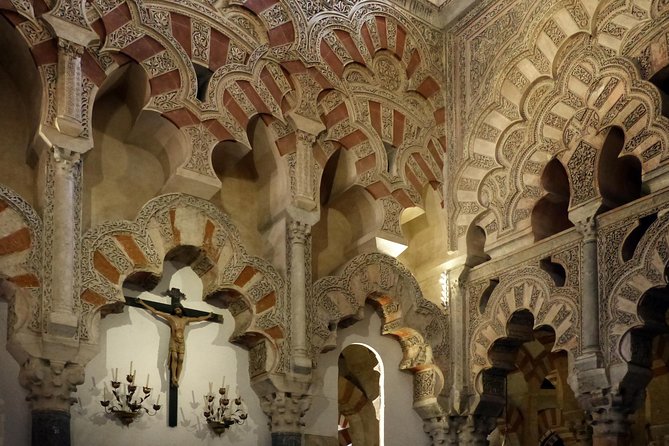 Mosque-Cathedral of Cordoba Guided Tour - Meeting at Palacio de Congresos and entering the monument