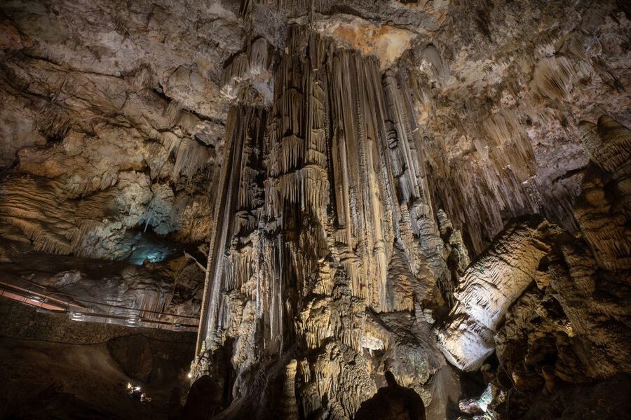 Nerja: Caves of Nerja Entry Ticket with Audio Guide - The 360º virtual reality experience