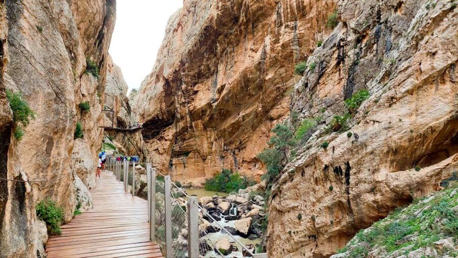 Nerja, Torrox, or Torre del Mar: Caminito del Rey Day Trip - Walking 100 meters above the Guadalhorce River