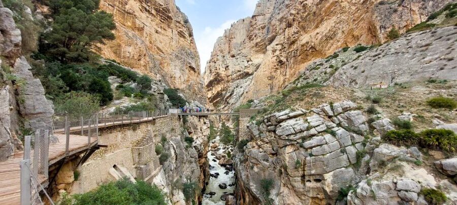 Nerja, Torrox, or Torre del Mar: Caminito del Rey Day Trip - Food, toilets, and the final break
