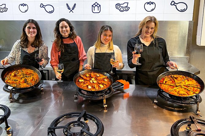 Paella Cooking Class, Wine Tasting & Central Market in Valencia - Key points before you book