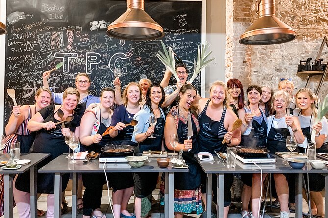 Paella Cooking Class with Professional Chef: Four Course Dinner - Dinner at the Shared Table