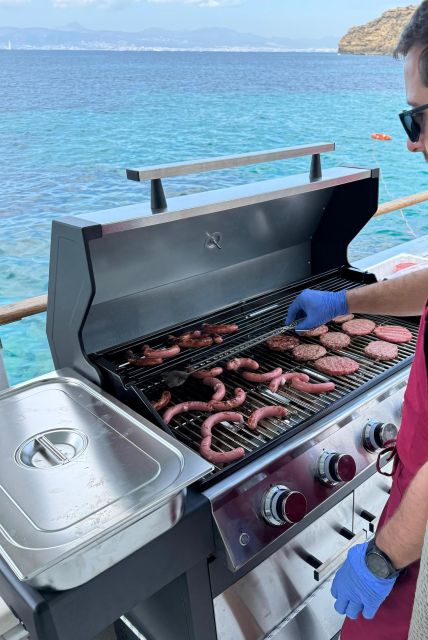 Palma Bay: Boat Tour with BBQ, Snorkelling, & Sunset Option - Daytime cruise or sunset outing?