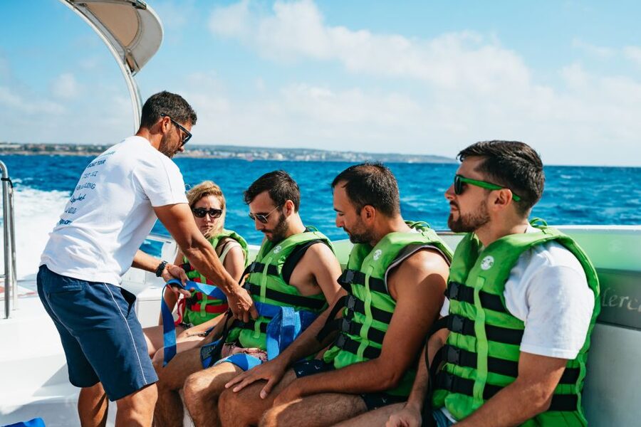 Palma Bay: Parasailing Experience - Safety, Wind, and Weather Delays