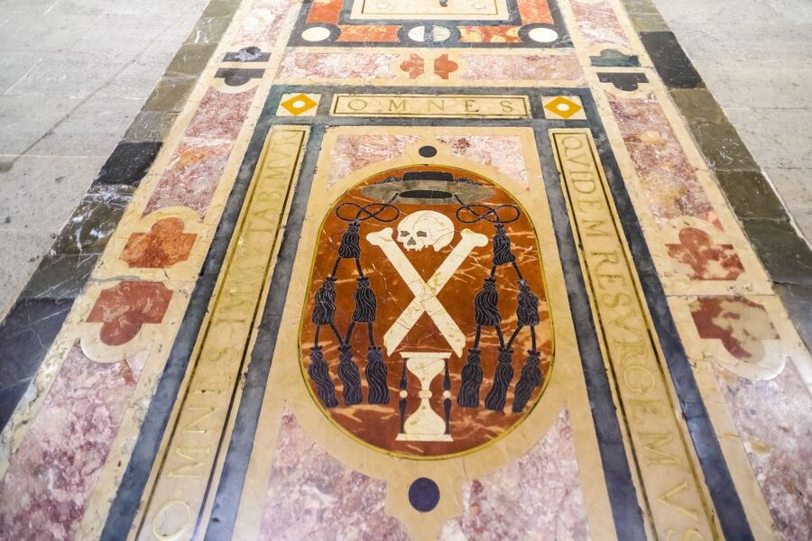 Palma: Cathedral of Mallorca Skip-the-Line Entry Ticket - The rose window and Palma’s colored light