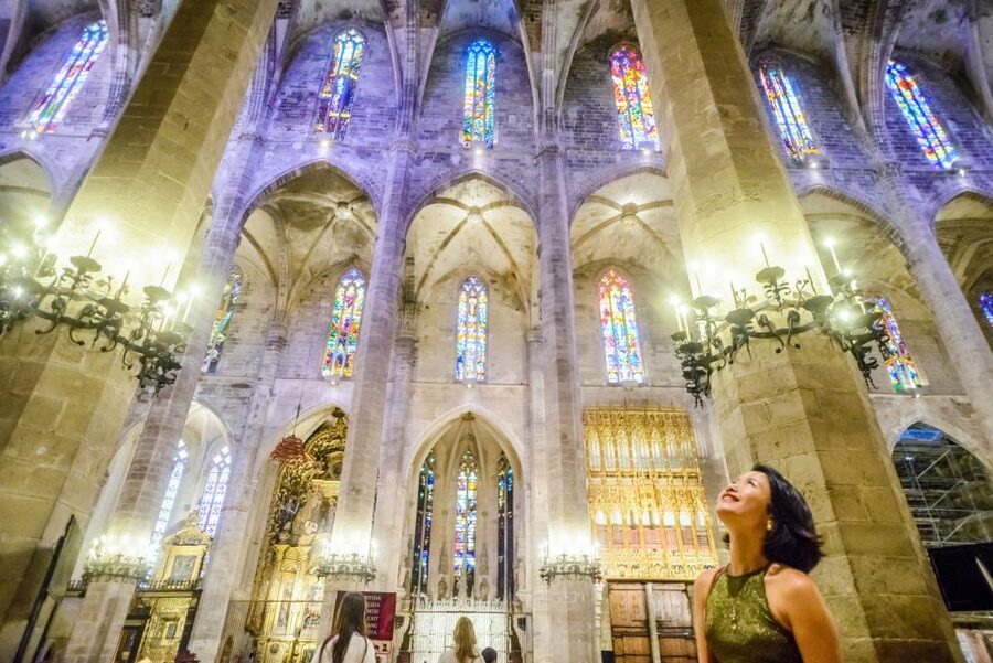 Palma: Cathedral of Mallorca Skip-the-Line Entry Ticket - Miquel Barceló and the Santísimo Chapel