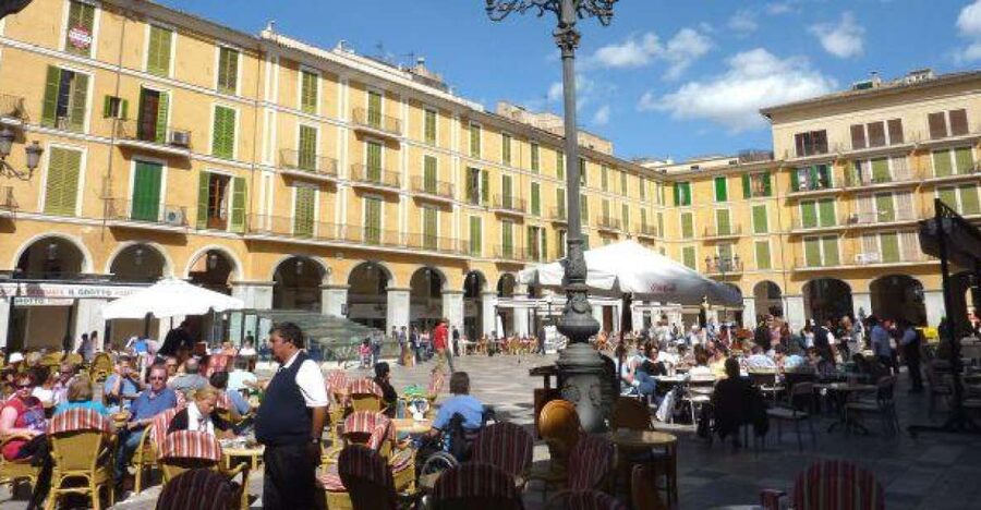 Palma de Mallorca: Guided Tour of the Old Town - La Lonja, Consolat de Mar, and Palma’s trading past