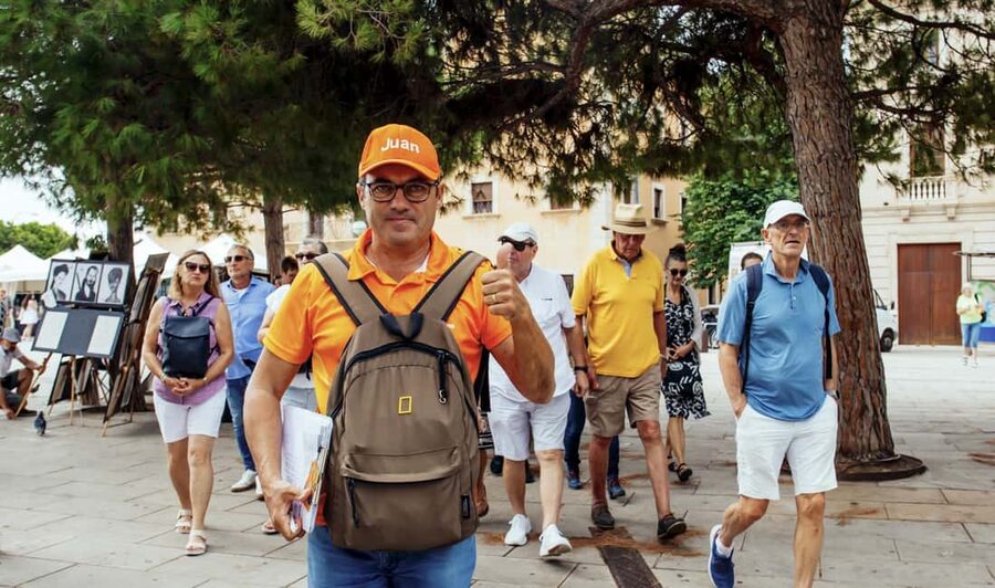 Palma de Mallorca: Old Town and Cathedral Tour - What the $32 price really buys you