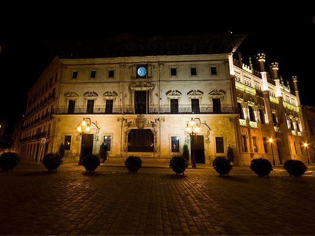 Palma de Mallorca: Old Town Atmospheric Evening Tour - Key points to know before booking