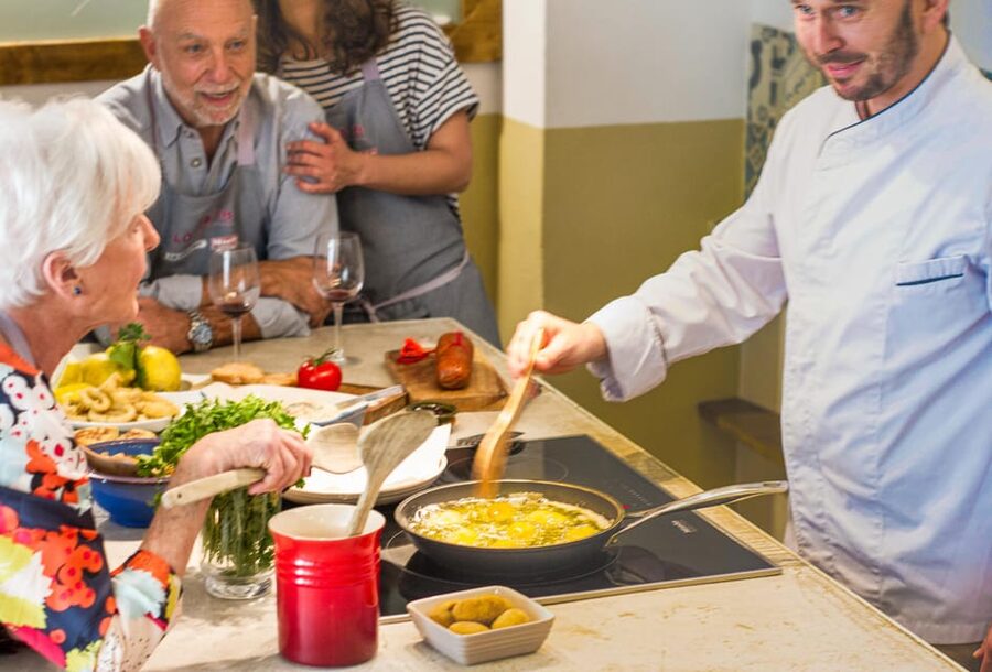 Palma de Mallorca: Spanish Cooking Experience - Should you book the Spanish cooking experience?