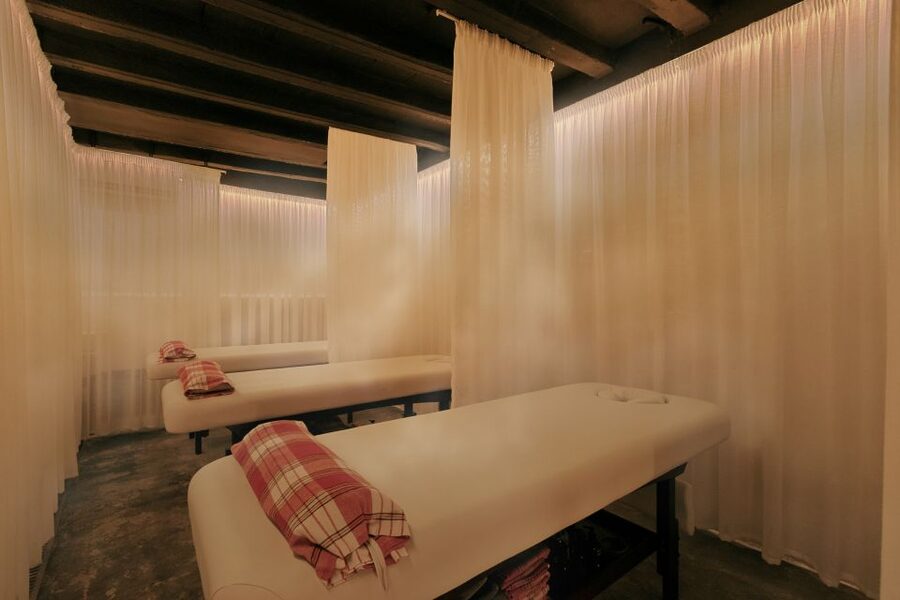 Palma: Hammam Al Àndalus Bath Session with Massage Options - Choosing between baths, massage, and skin purification
