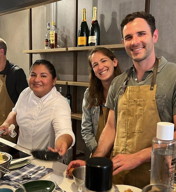 Palma: Mediterranean Cooking Class with Drinks - The social side: a good choice if you are traveling alone