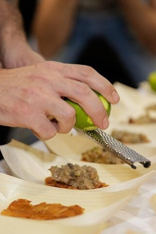 Palma: Mediterranean Cooking Class with Drinks - Drinks included with the meal