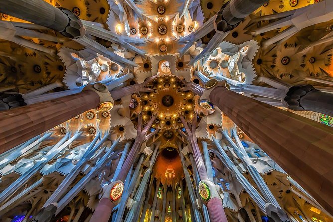 Park Guell and Sagrada Familia Private Tour with Hotel pick-up - Is this the right way to see Barcelona in one day?