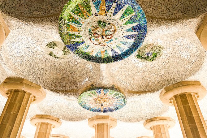 Park Guell and Sagrada Familia Tour with Skip the Line Tickets - Sagrada Família: the tour’s grand finale