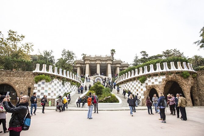 Park Guell Guided Tour with Skip the Line Ticket - Crowds, Weather, and the Best Timing