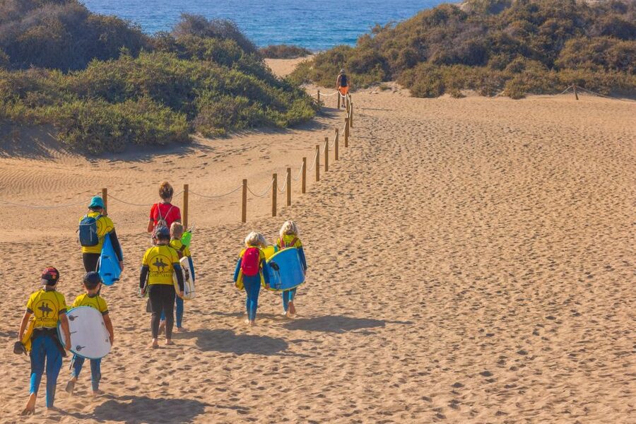 Playa del Inglés Maspalomas: High Quality Surf Classes - Starting beside the Maspalomas dunes