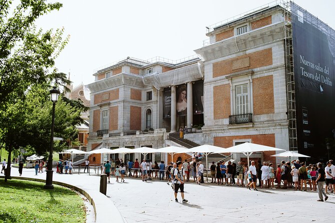 Prado Museum Tour & Lunch at the Oldest Restaurant in the World - Starting at the Prado with Goya