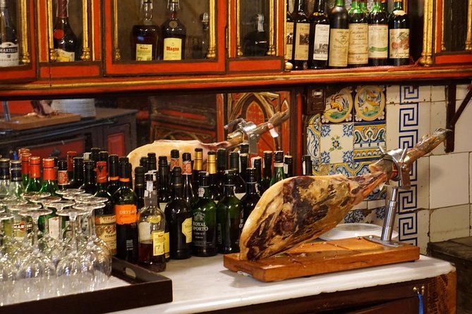 Prado Museum Tour & Lunch at the Oldest Restaurant in the World - Who should book this half-day experience?