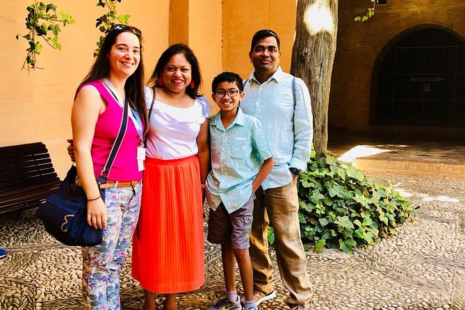 Private Alhambra Highlights Tour Including the Nasrid Palaces - What $239.49 per person really buys
