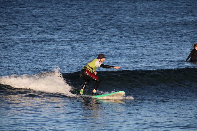 Private Surfing Lesson at Playa de las Américas - Photo analysis adds useful feedback