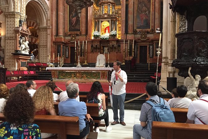 Private Visit Mosque-Cathedral, Jewish quarter, Alcazar and Synagogue - Why a private Cordoba tour can be worth the price