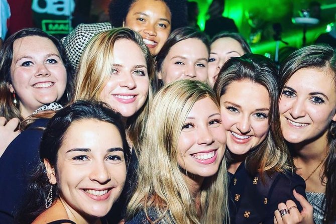 Pub Crawl Madrid by Mad Party Crew - The final club changes with the day