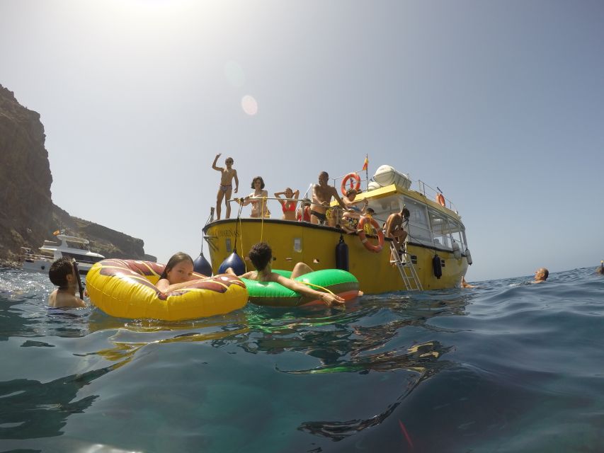 Puerto de Mogan: Boat and Snorkeling Trip - What lunch adds to the experience