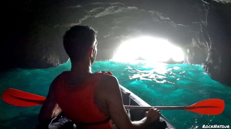 Puerto Mogán: Guided Adventure Kayak Tour in Caves & Snorkel - Cliff jumps, rock scrambling, and choice