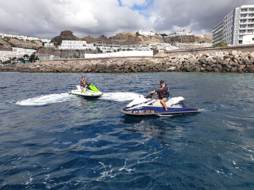 Puerto Rico de Gran Canaria: Jetski Tour - The safety briefing and first turn at the controls