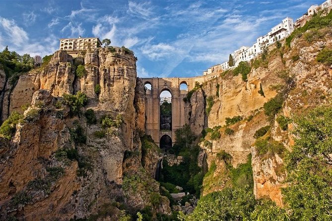 Ronda and Setenil de las Bodegas tour from Malaga - Why this Málaga day trip works