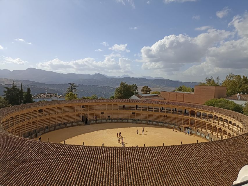 Ronda: Guided Walking Tour with English or Spanish Guide - Santa María la Mayor and the old quarter