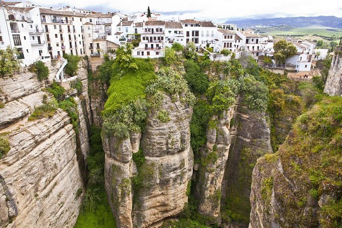 Ronda Village Guided Tour from Costa del Sol - The real cost of an $81.70 day trip