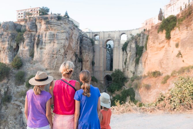 Ronda Village Guided Tour from Costa del Sol - Guide style, languages, and group size