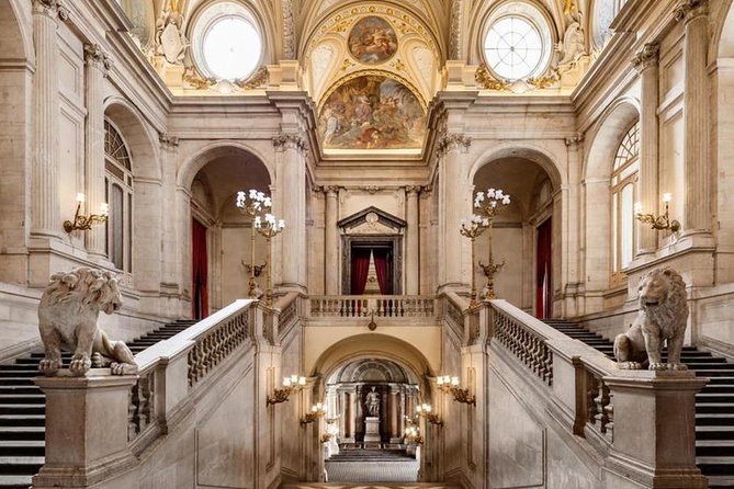 Royal Palace Guided Tour Small Group with Tickets - Headsets make a crowded palace manageable