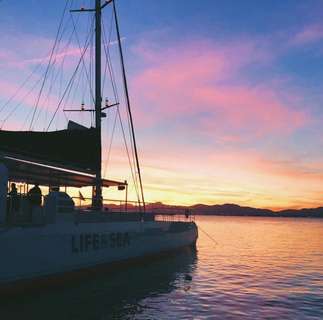 S'Arenal: Sunset Catamaran Cruise with BBQ - Music, Dancing, and the Right Mood