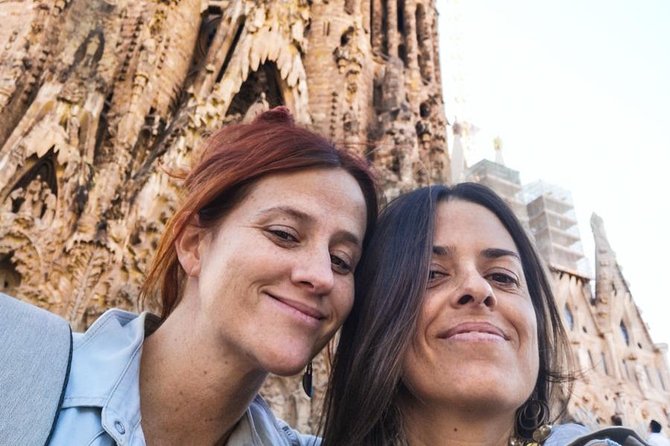 Sagrada Familia & Gaudi Tour Private or Small Group with Tickets - The route begins in Barcelona’s old center