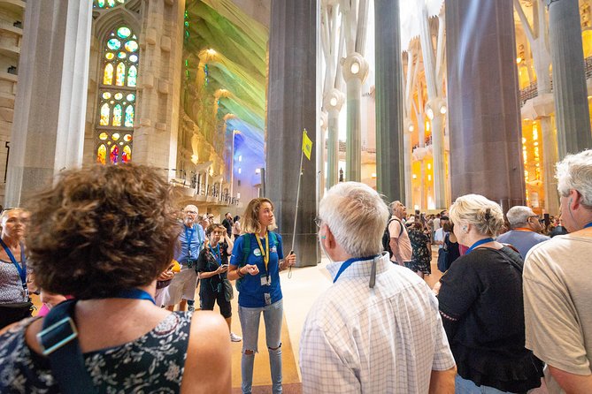Sagrada Familia Guided Tour with Skip The Line Access - Inside The Basilica: Columns, Light, And Scale
