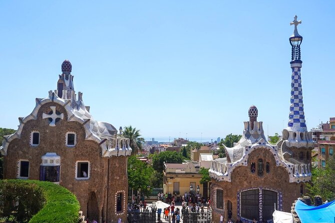Sagrada Familia & Park Guell Guided Tour with Skip The Line - Is $123.74 a fair price?