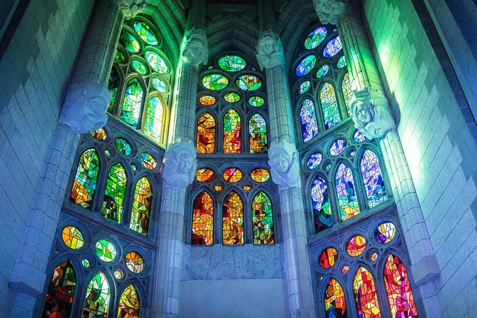 Sagrada Familia Skip the Line Tour Optional Small Group - The Passion façade and a useful contrast